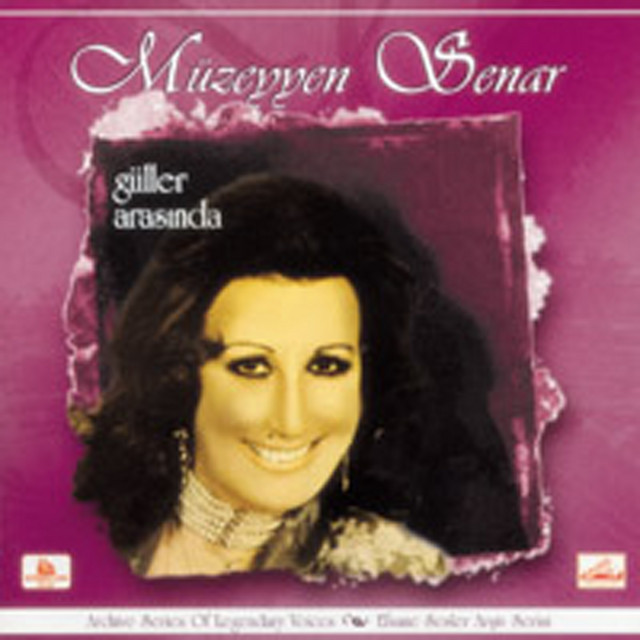 Sinemde Bir G%C3%BCller+Arasinda