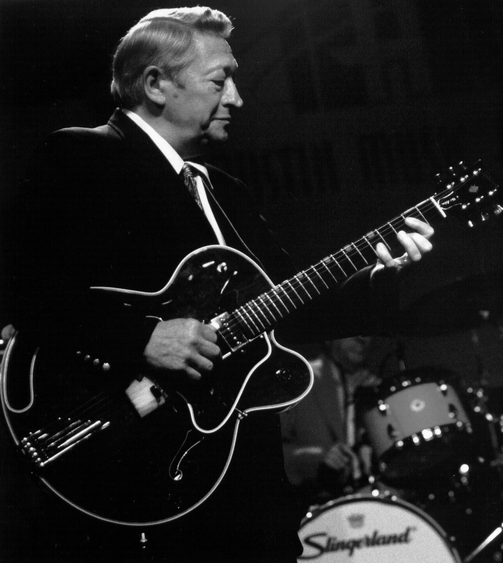 Scotty+Moore