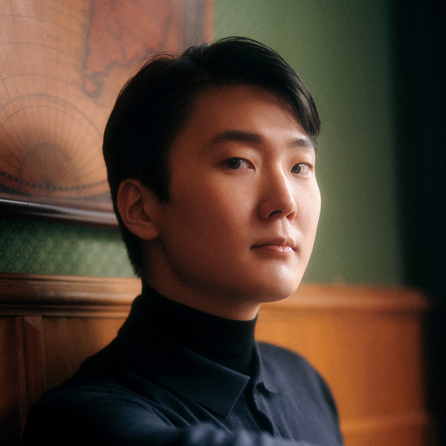 Seong-Jin+Cho Seong-Jin+Cho