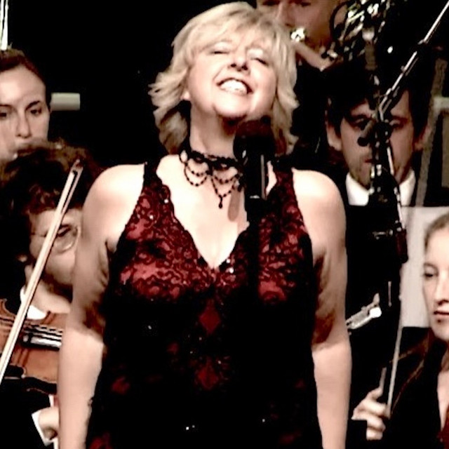 Mary+Carewe Mary+Carewe